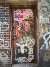 door_98759875
