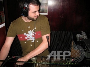 20090325122751_jamie_dj
