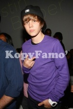 20100516230130_bieber2